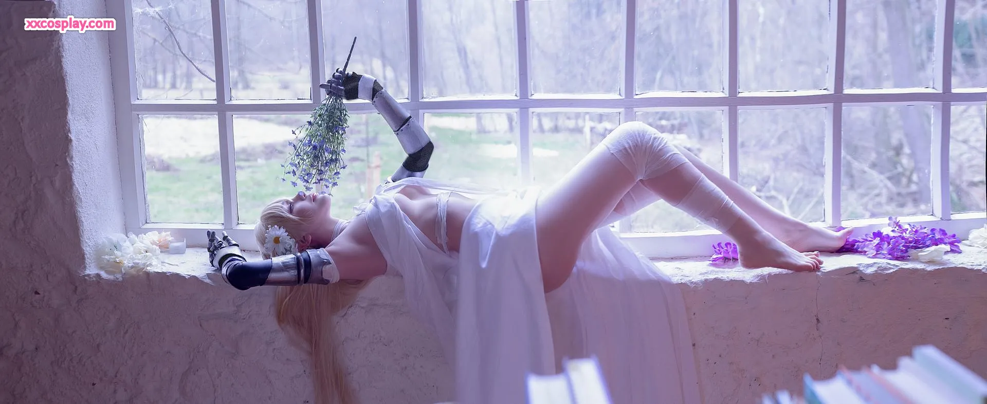 Sayathefox trong vai Lucy từ Cyberpunk: Edgerunners